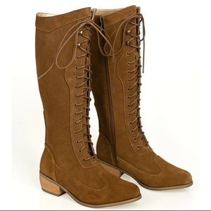 Size 2 youth big girls Joyfolie Alvida suede leather lace up boot. Worn once